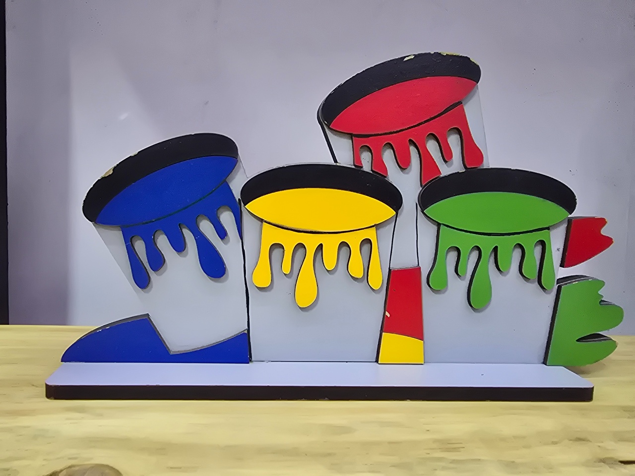 Display 3D Lata de Tinta  - Pegue e Dekore