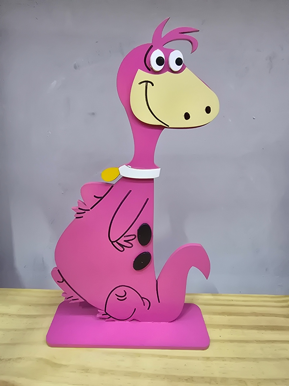 Display 3D Dino Flintstones - Pegue e Dekore