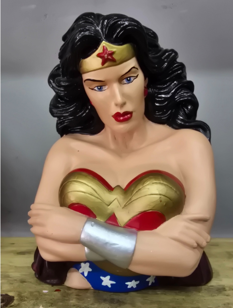 Busto Mulher Maravilha - Pegue e Dekore