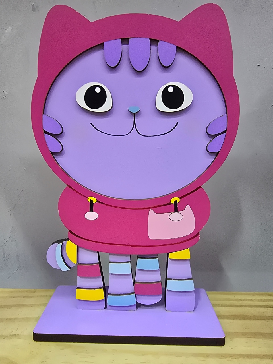 Display 3D Personagem Dj Catnip/Gabby - Pegue e Dekore