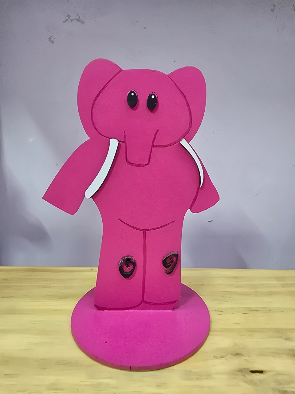 Display 3D Pocoyo Elly A Elefanta - Pegue e Dekore