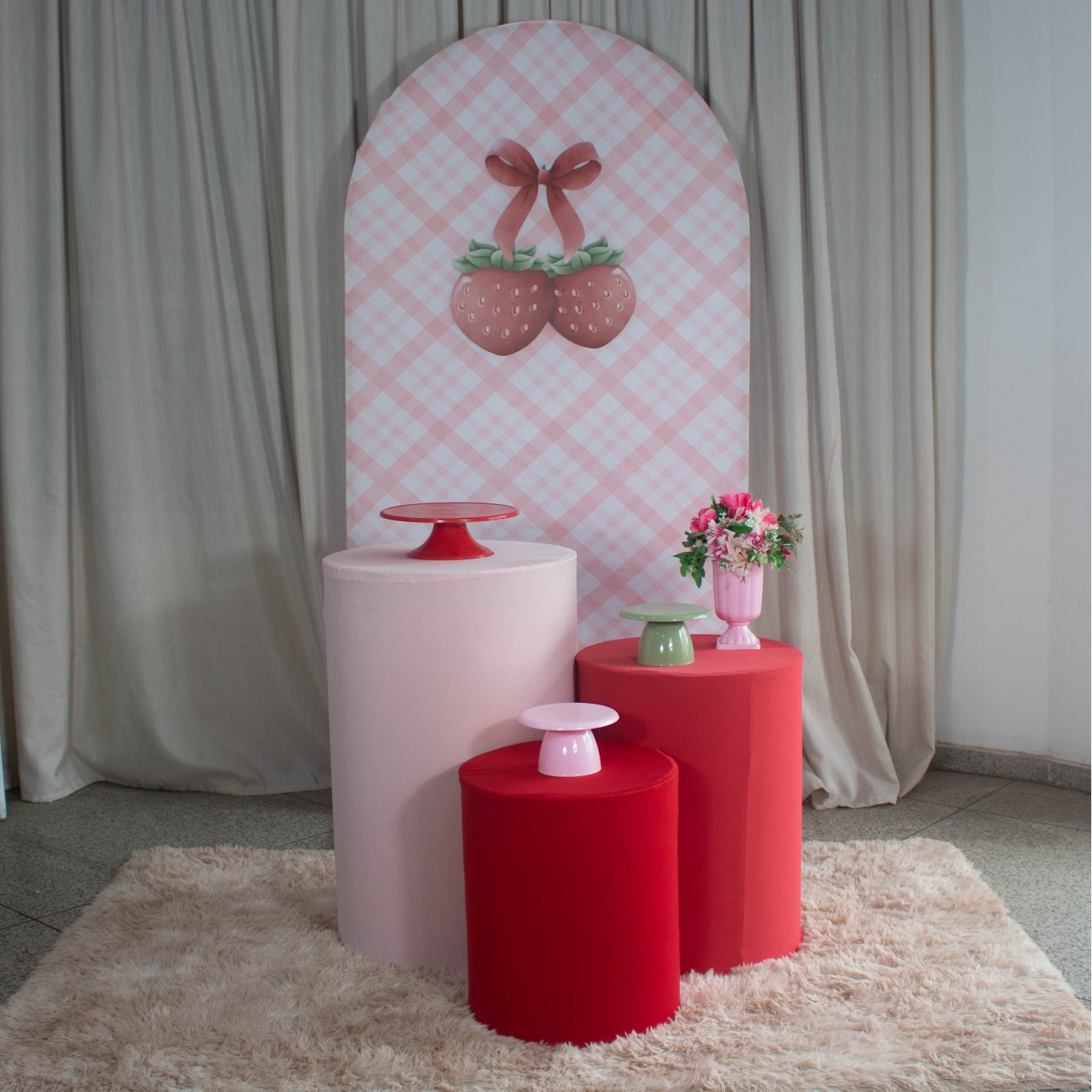 Decoração Morangos - Romano Kit P. - Cultivar Sonhos