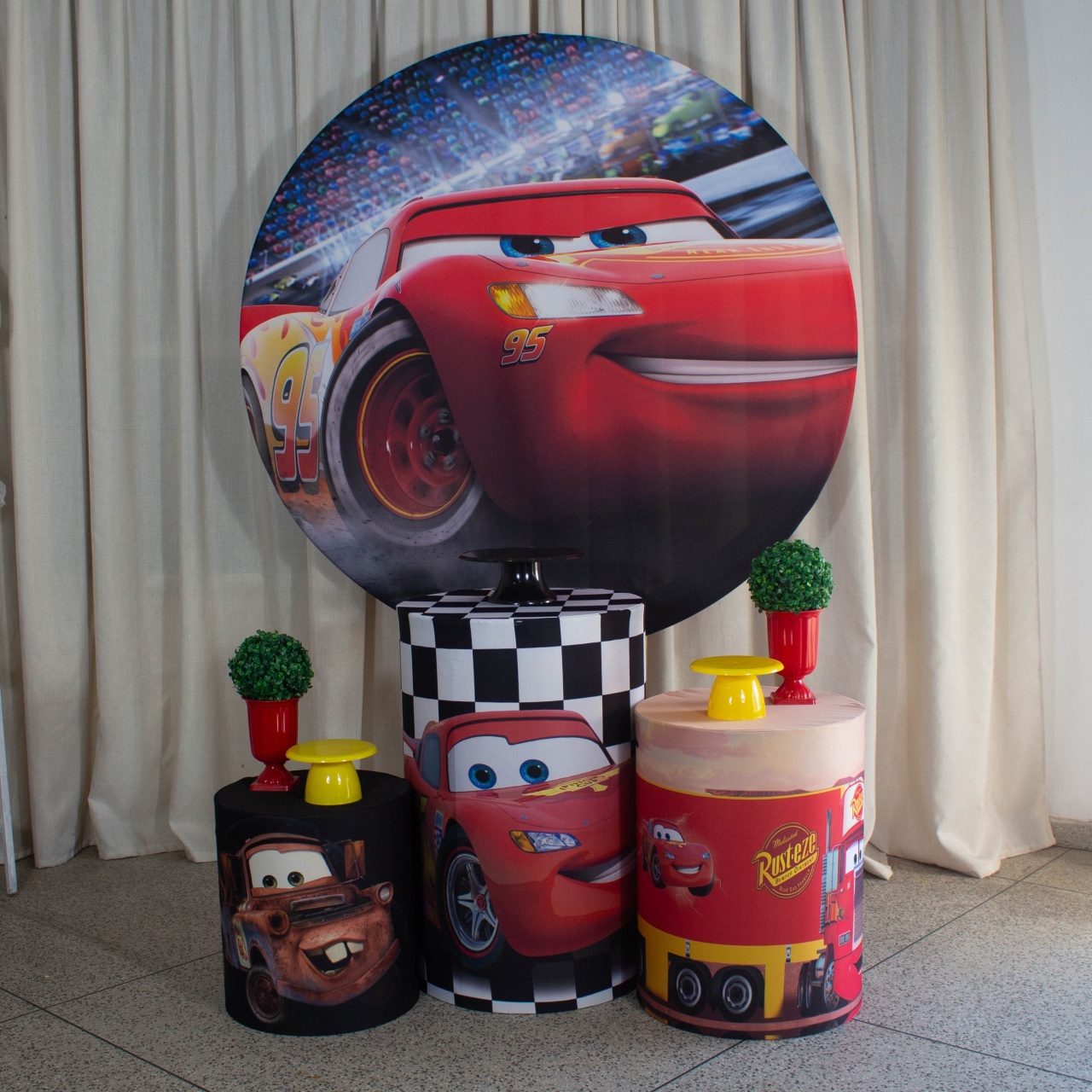 Decoração Carros Relâmpago Mcqueen - Kit P. - Cultivar Sonhos