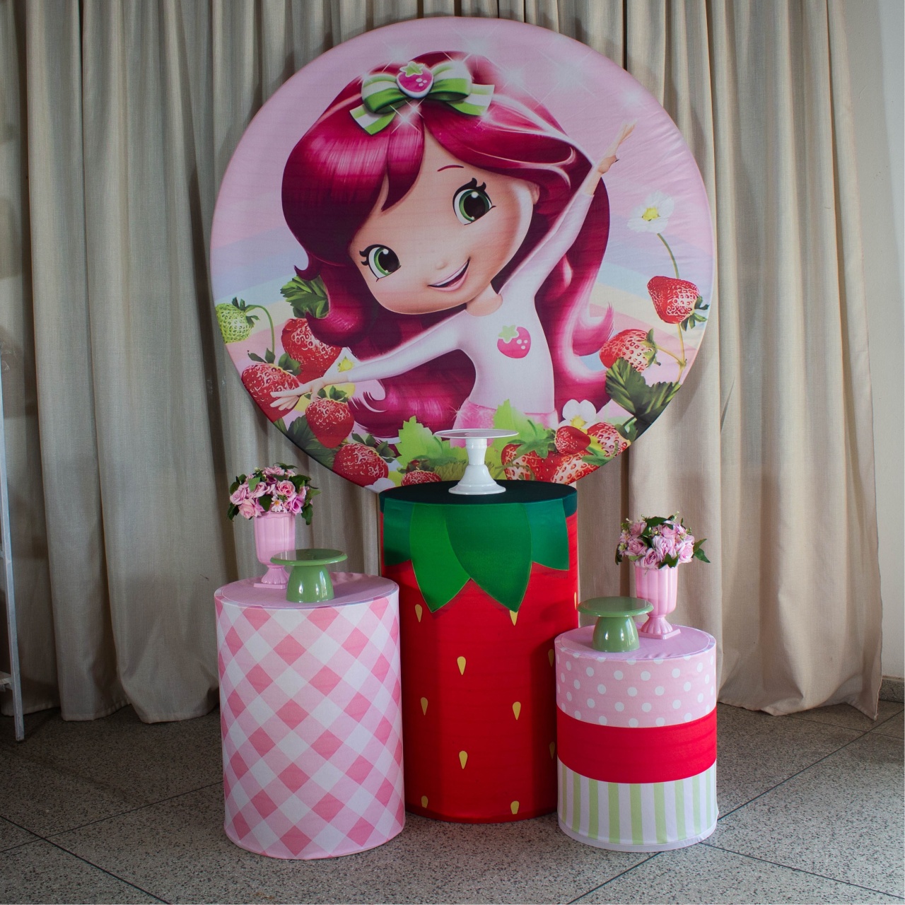Decoração Moranguinho - Kit P. - Cultivar Sonhos