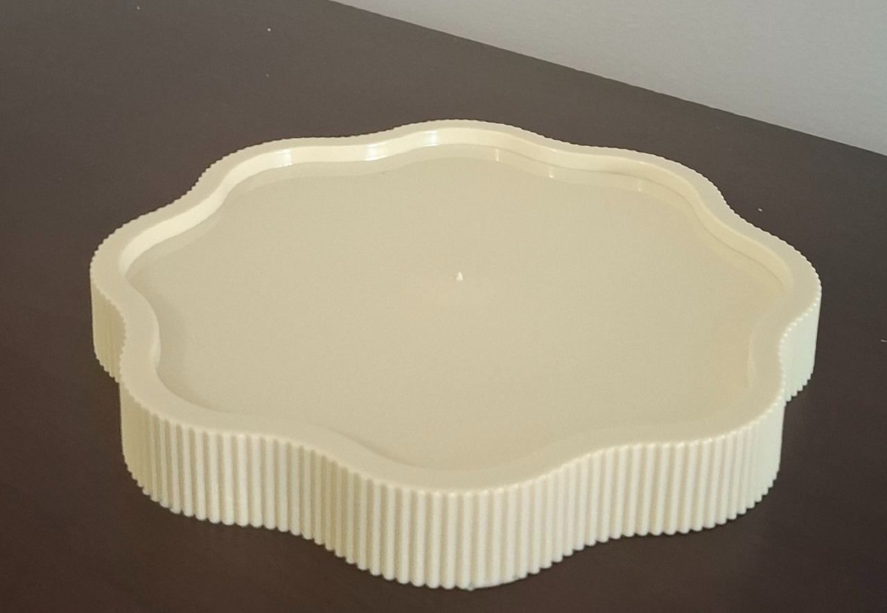 Bandeja Flor Amarelo Candy - Mimo Mini Festa na Mesa