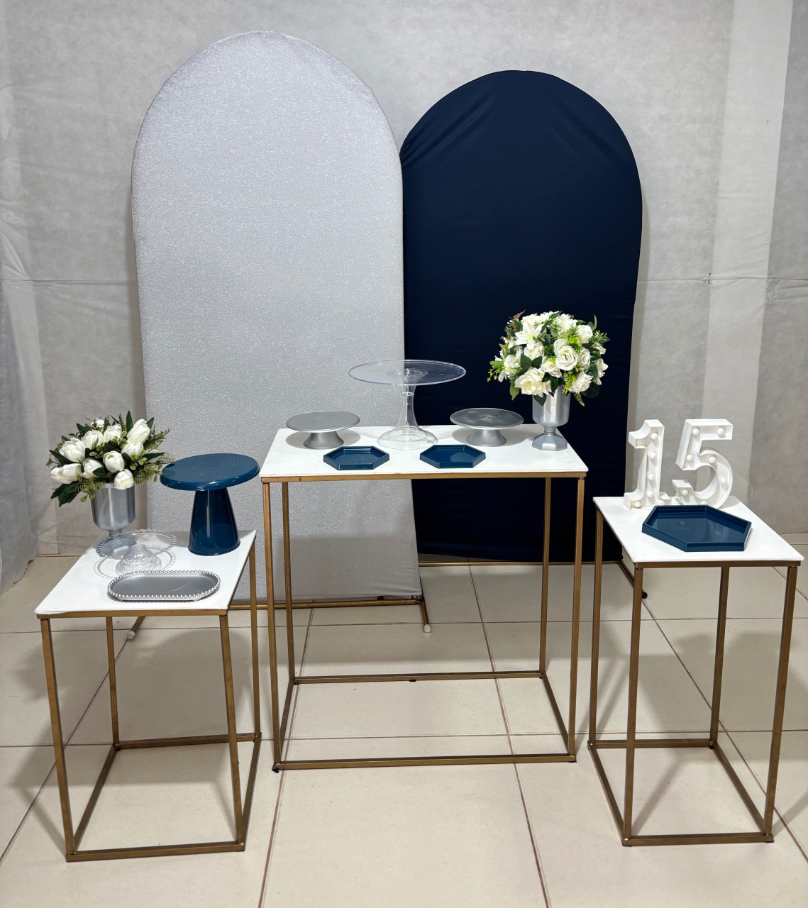 Azul Escuro E Branco - Dona Amora Decoração 