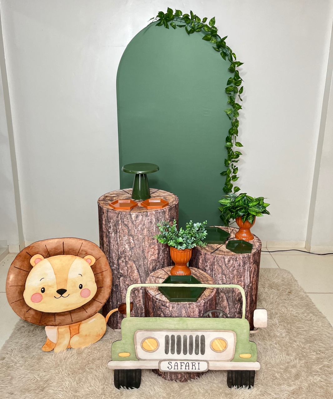 Tema Safari / Chá de Bebê  - Dona Amora Decoração 