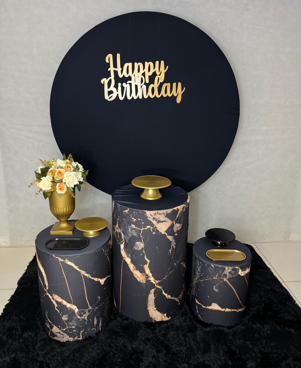 Preto E Dourado 1 - Dona Amora Decoração 