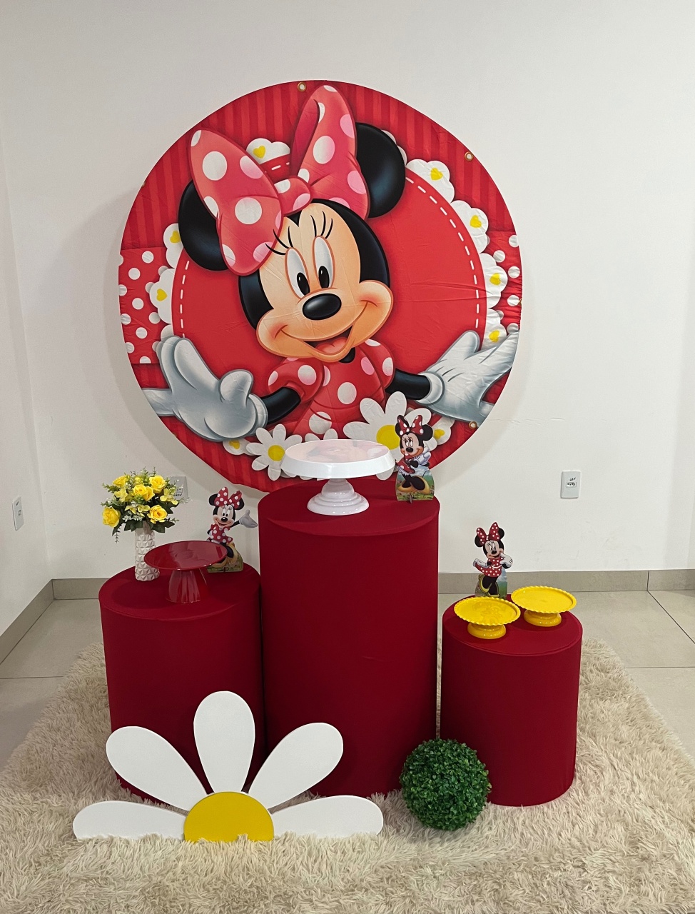 Minnie Margarida - Dona Amora Decoração 