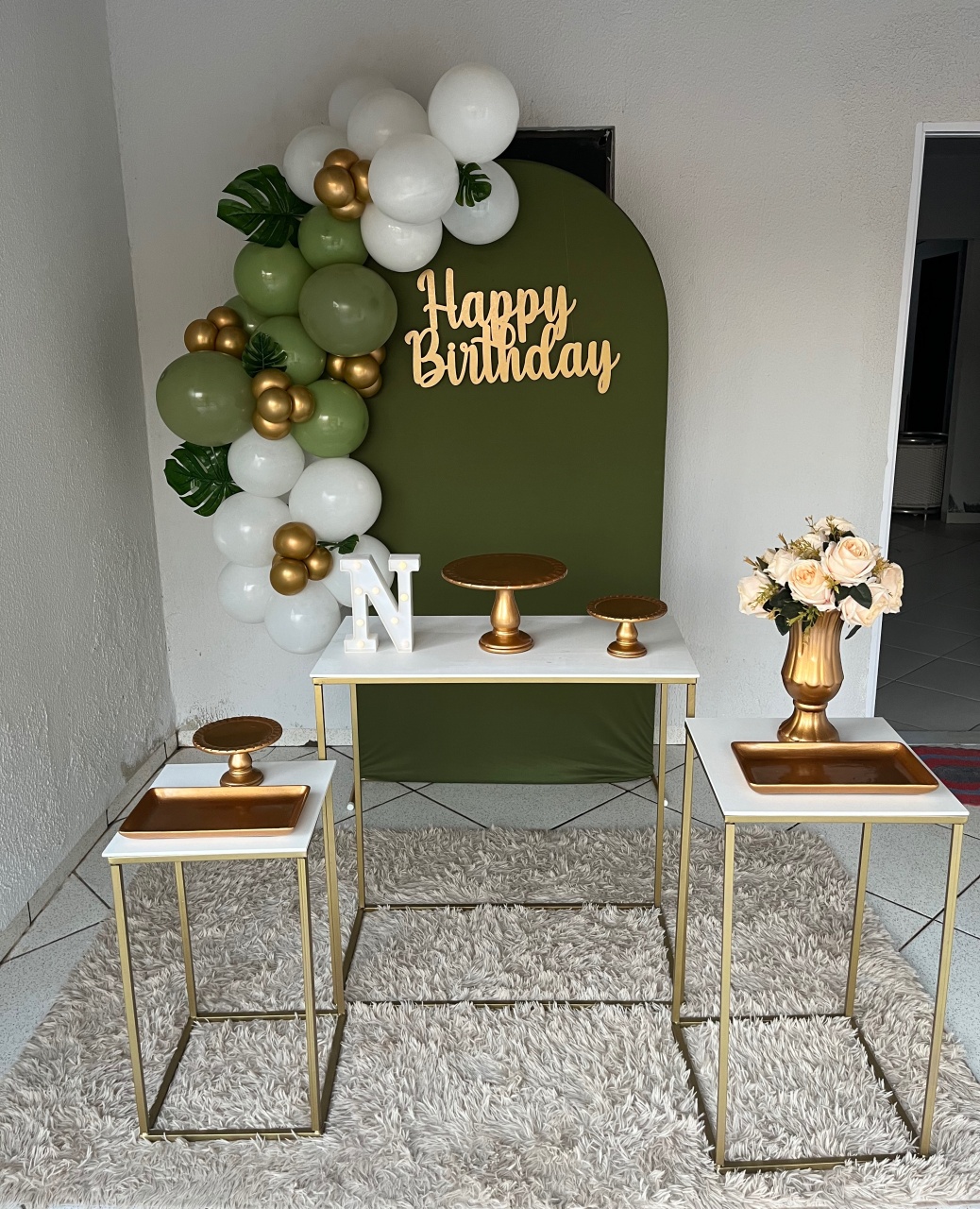 Verde E Branco - Dona Amora Decoração 