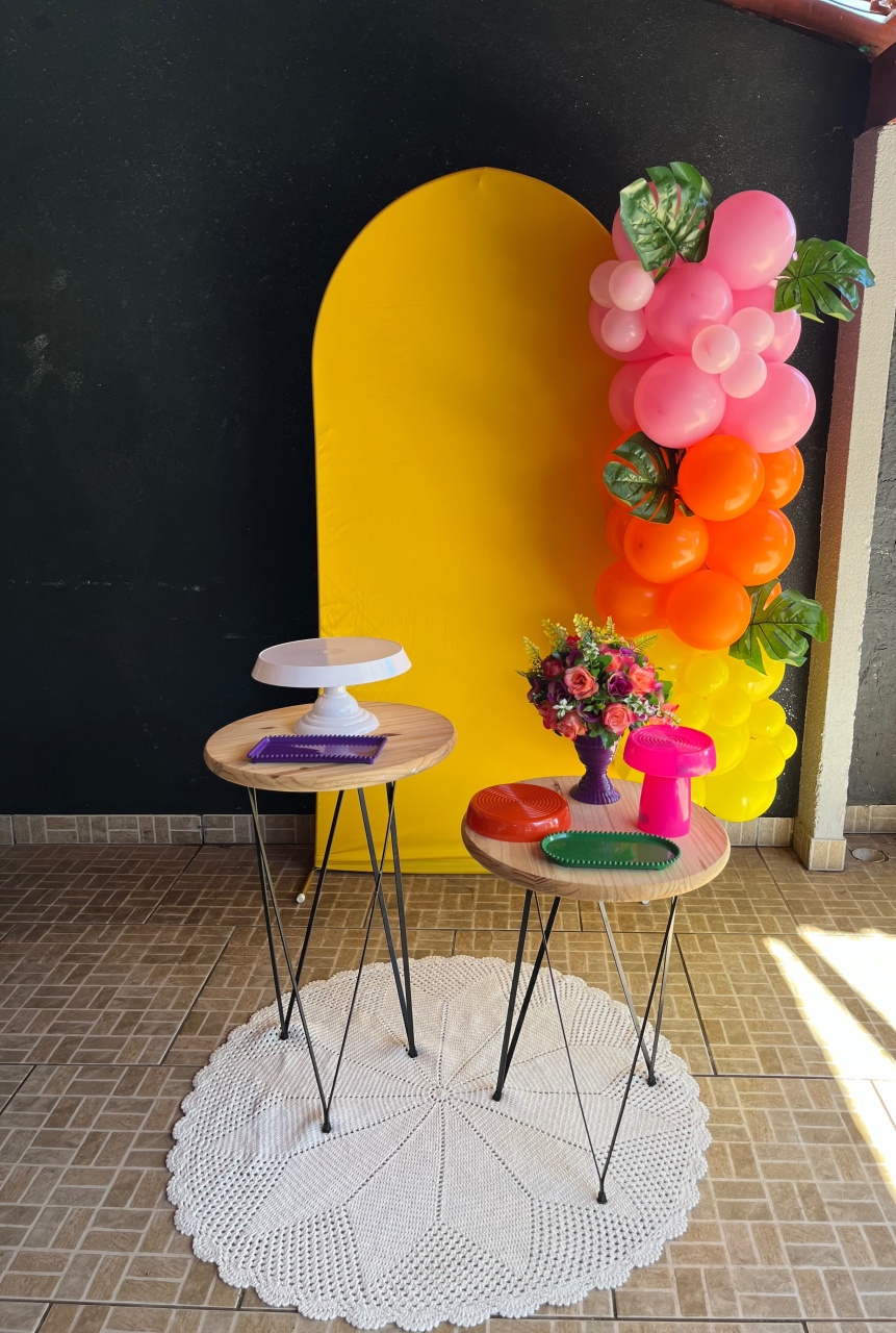 Tema Tropical / Carnaval  - Dona Amora Decoração 