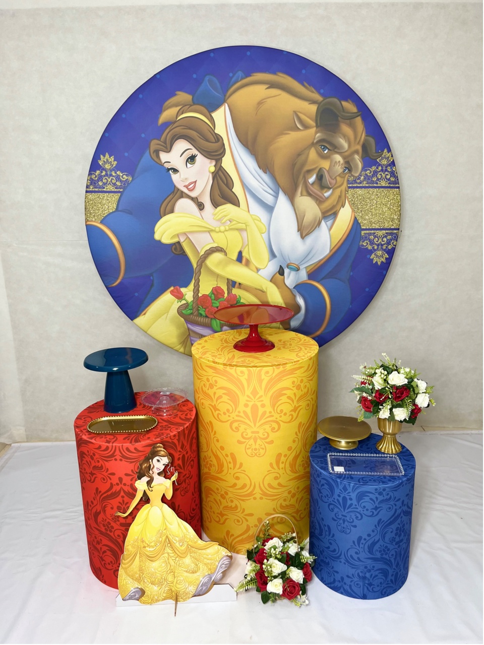 Bela E A Fera - Dona Amora Decoração 