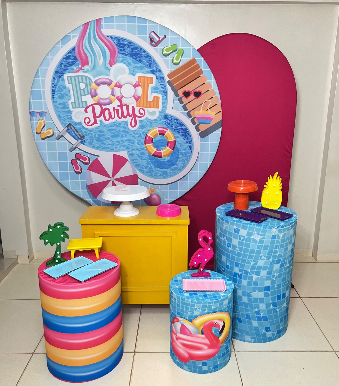Pool Party 3 - Dona Amora Decoração 