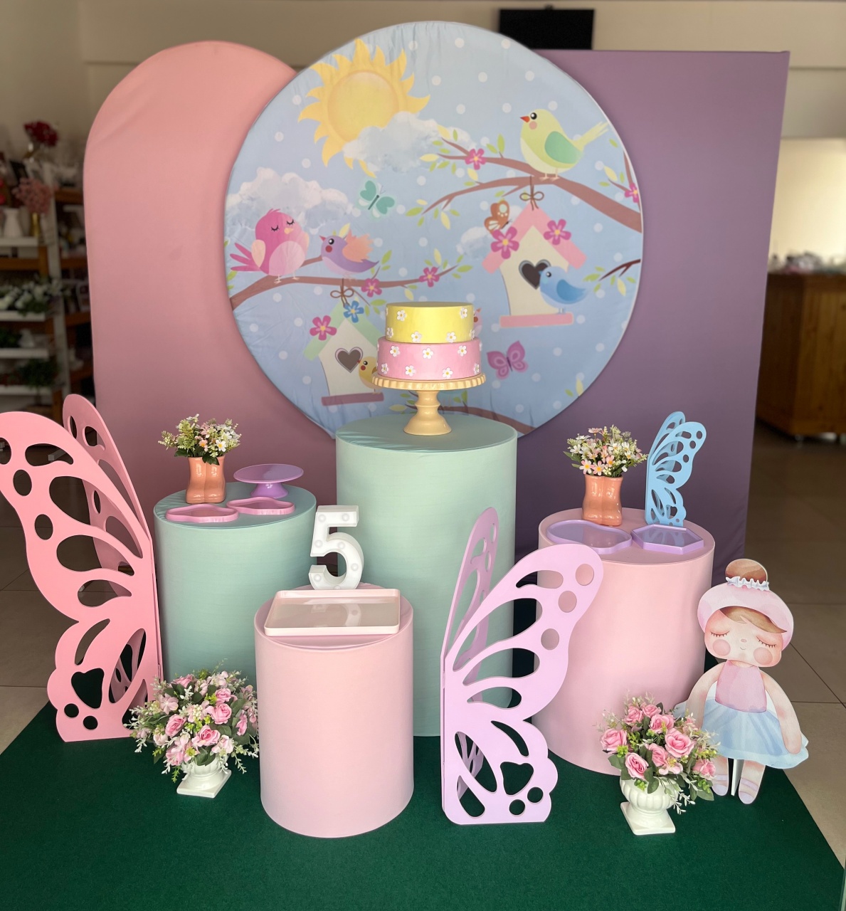 Jardim / Borboletas  - Dona Amora Decoração 