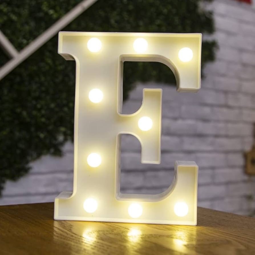 Letra E Led   - Dona Amora Decoração 