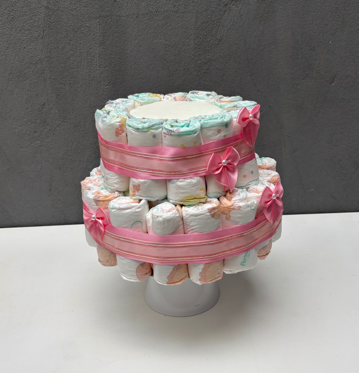 Bolo Fralda Menina  - Dona Amora Decoração 