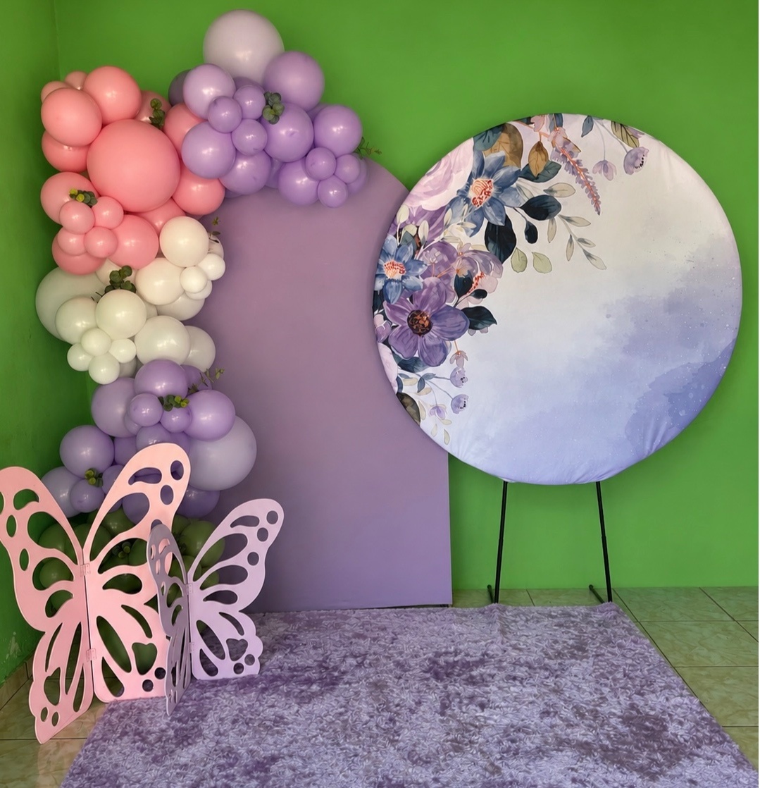Cenário Lilás 💜 - Dona Amora Decoração 