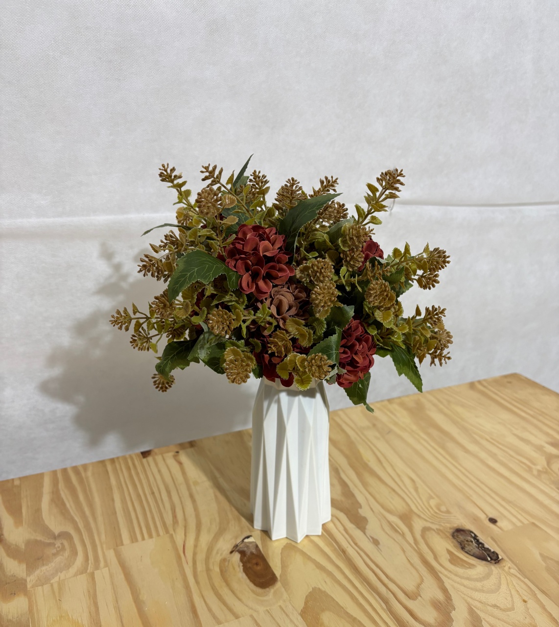 Vaso Com Flores Marron - Dona Amora Decoração 