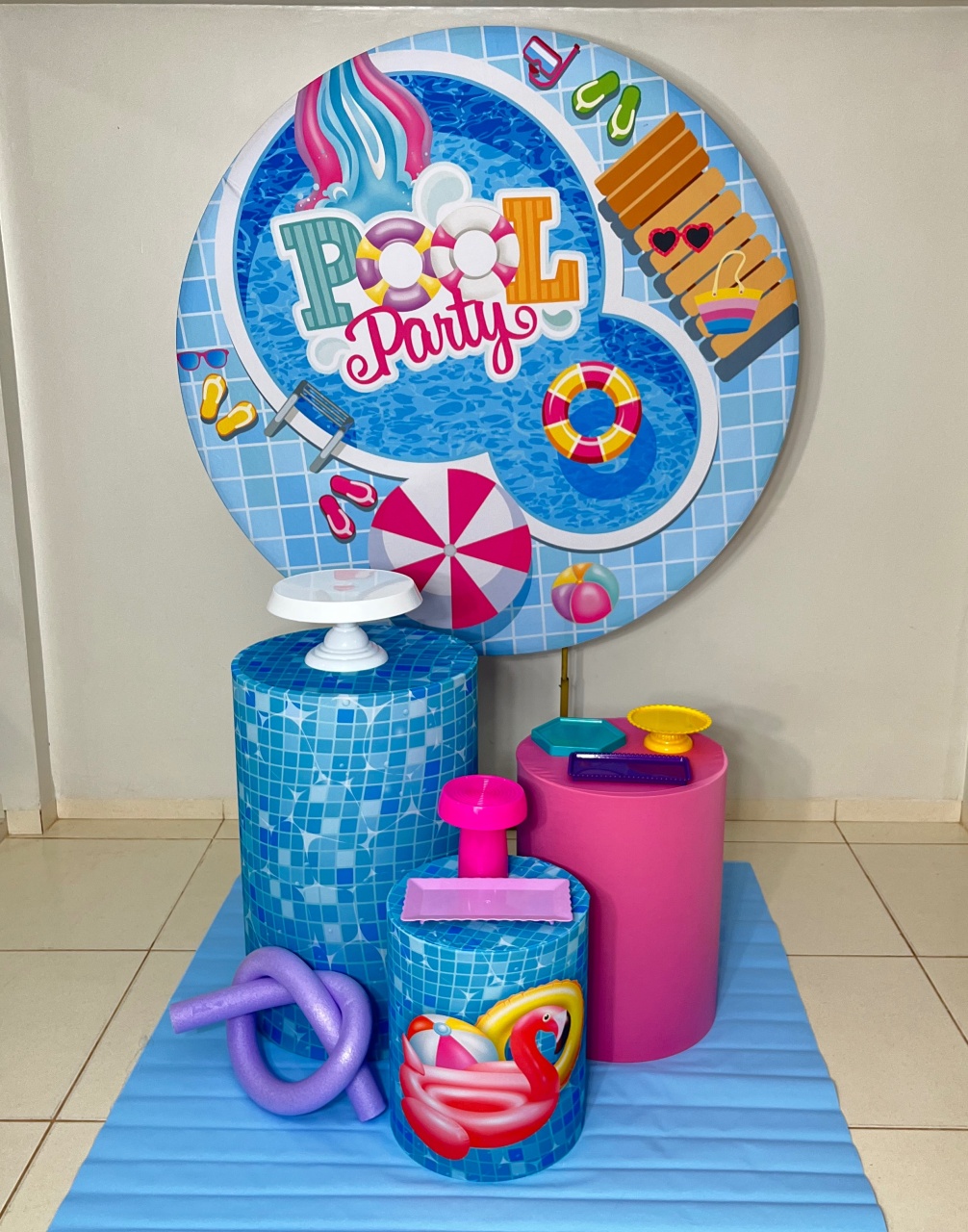 Pool Party 🩷2 - Dona Amora Decoração 