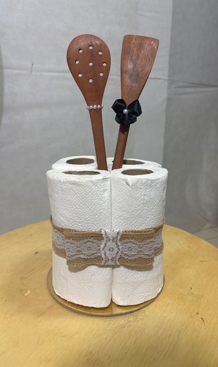 Bolo Fake Chá de Panela - Dona Amora Decoração 