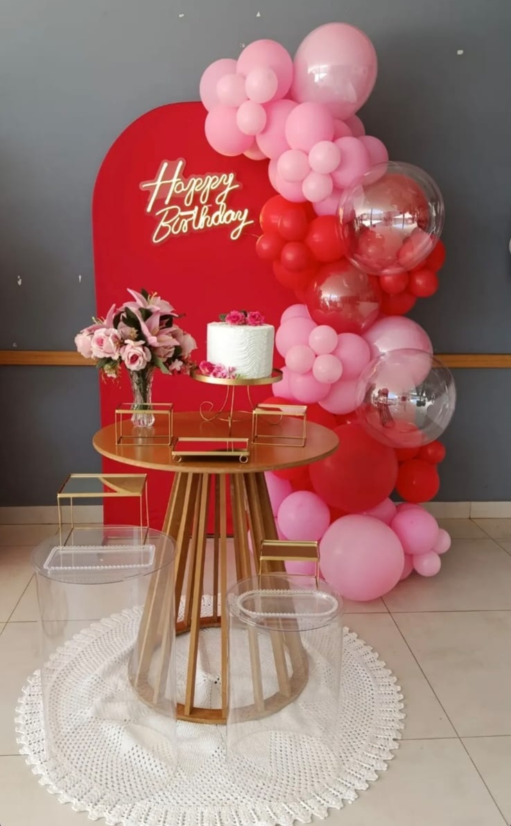 Decoração Vermelho Com Rosa - PEQUENINO FESTAS
