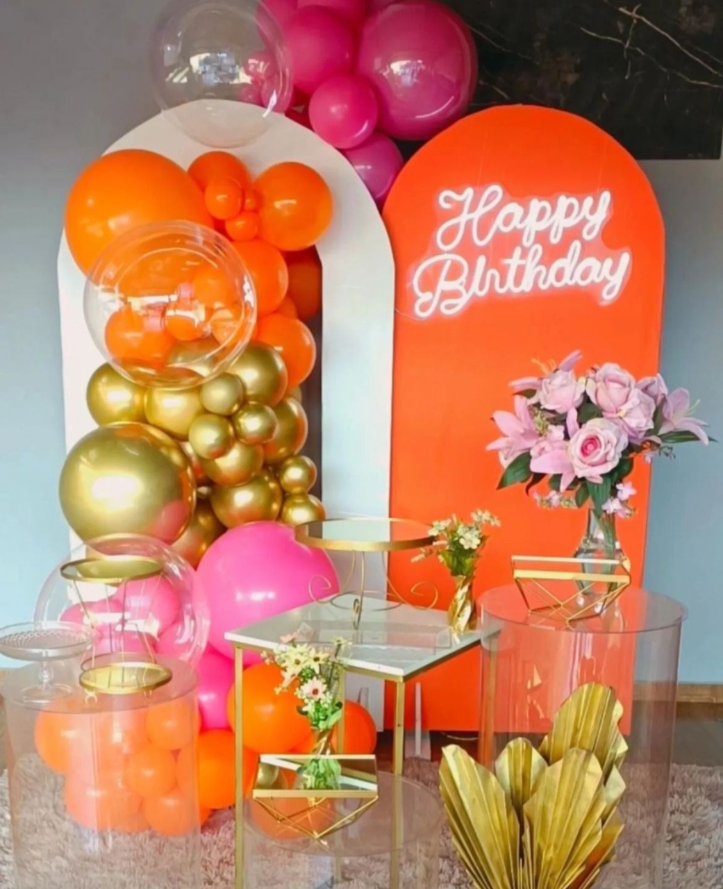 Decoração Rosa Forte Com Laranja No Painel Portal - PEQUENINO FESTAS