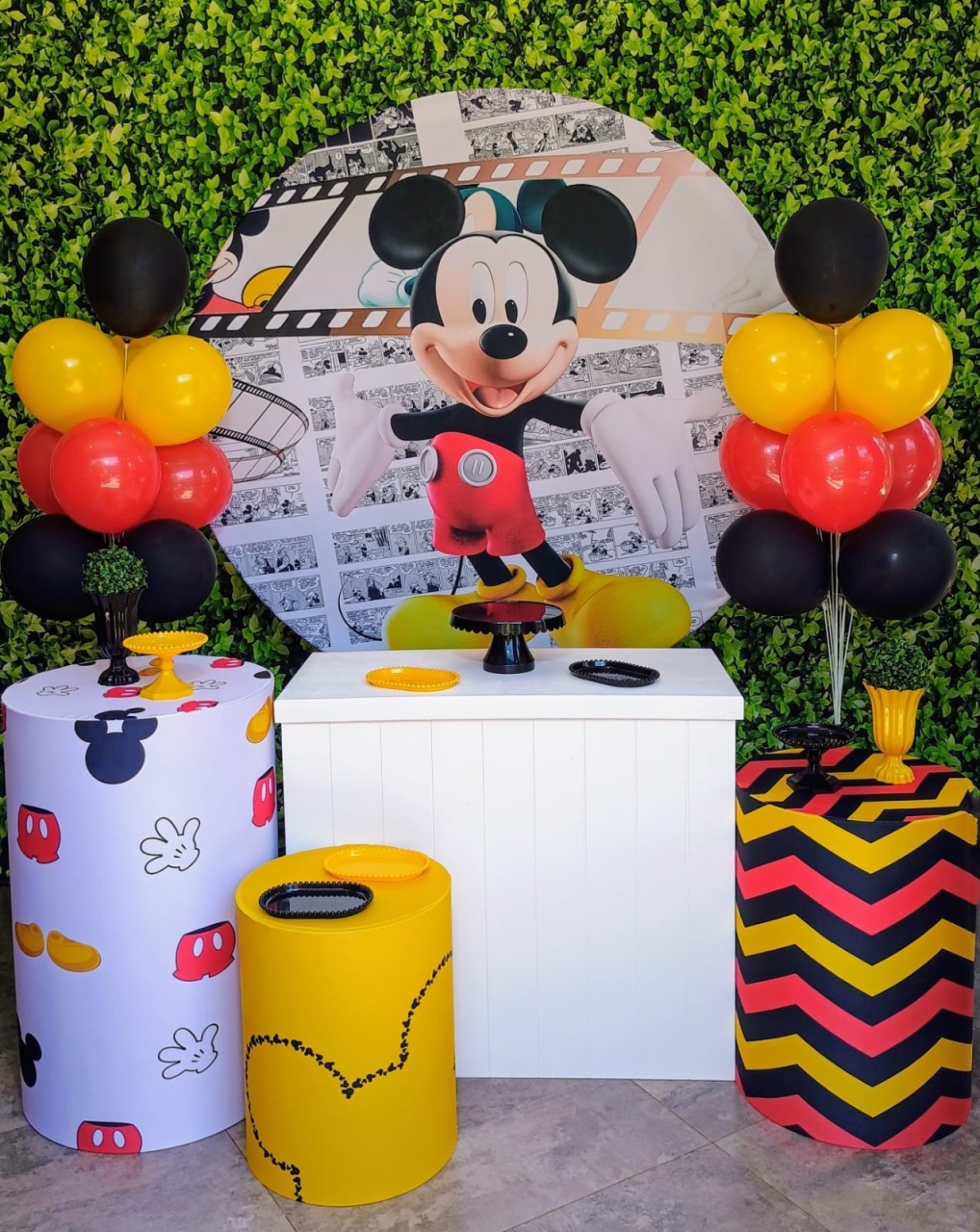 Mickey 02 - Kit Prata - Pegue e Brilha Decorações 