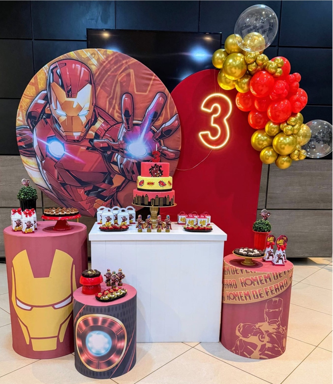 Homem de Ferro - Kit Vitrine - Pegue e Brilha Decorações 