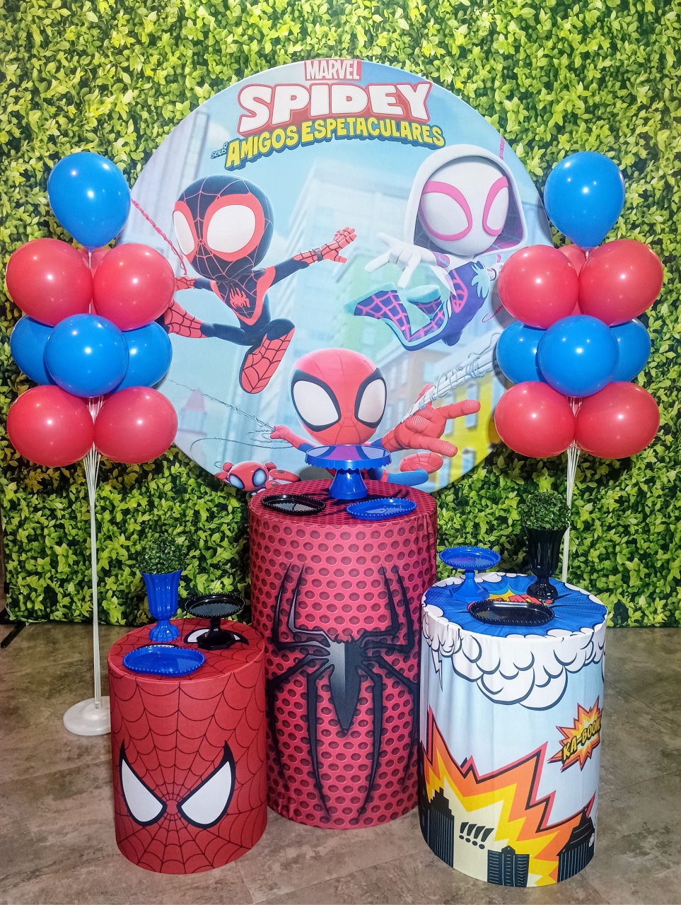 Spidey E Seus Amigos Espetaculares - Kit Bronze  - Pegue e Brilha Decorações 