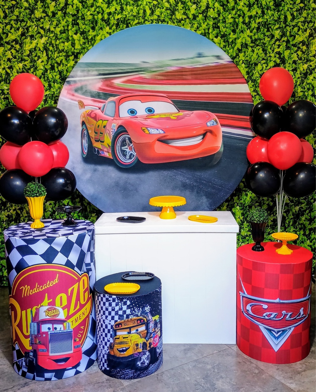 Carros 01 - Kit Prata  - Pegue e Brilha Decorações 
