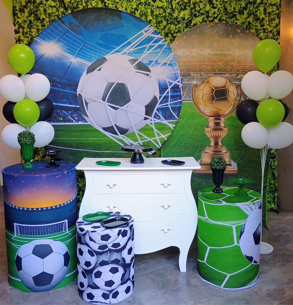 Futebol 01 - Kit Ouro  - Pegue e Brilha Decorações 