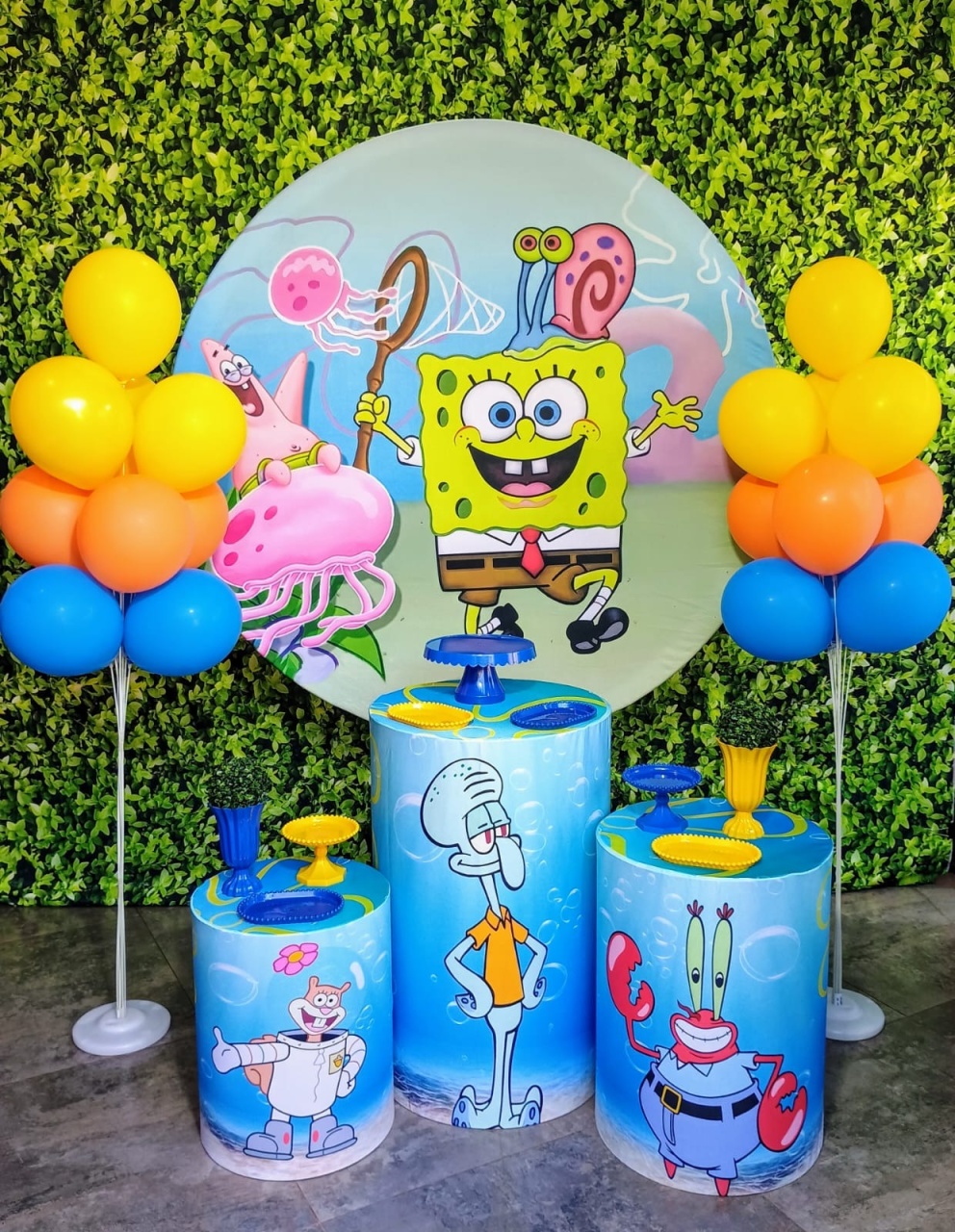 Bob Esponja 01 - Kit Bronze  - Pegue e Brilha Decorações 