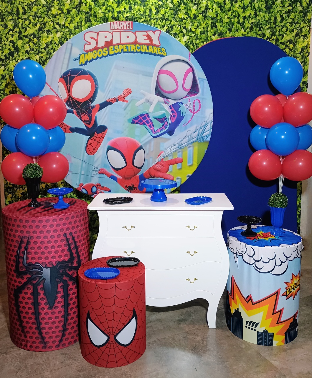 Spidey E Seus Amigos Espetaculares - Kit Ouro  - Pegue e Brilha Decorações 