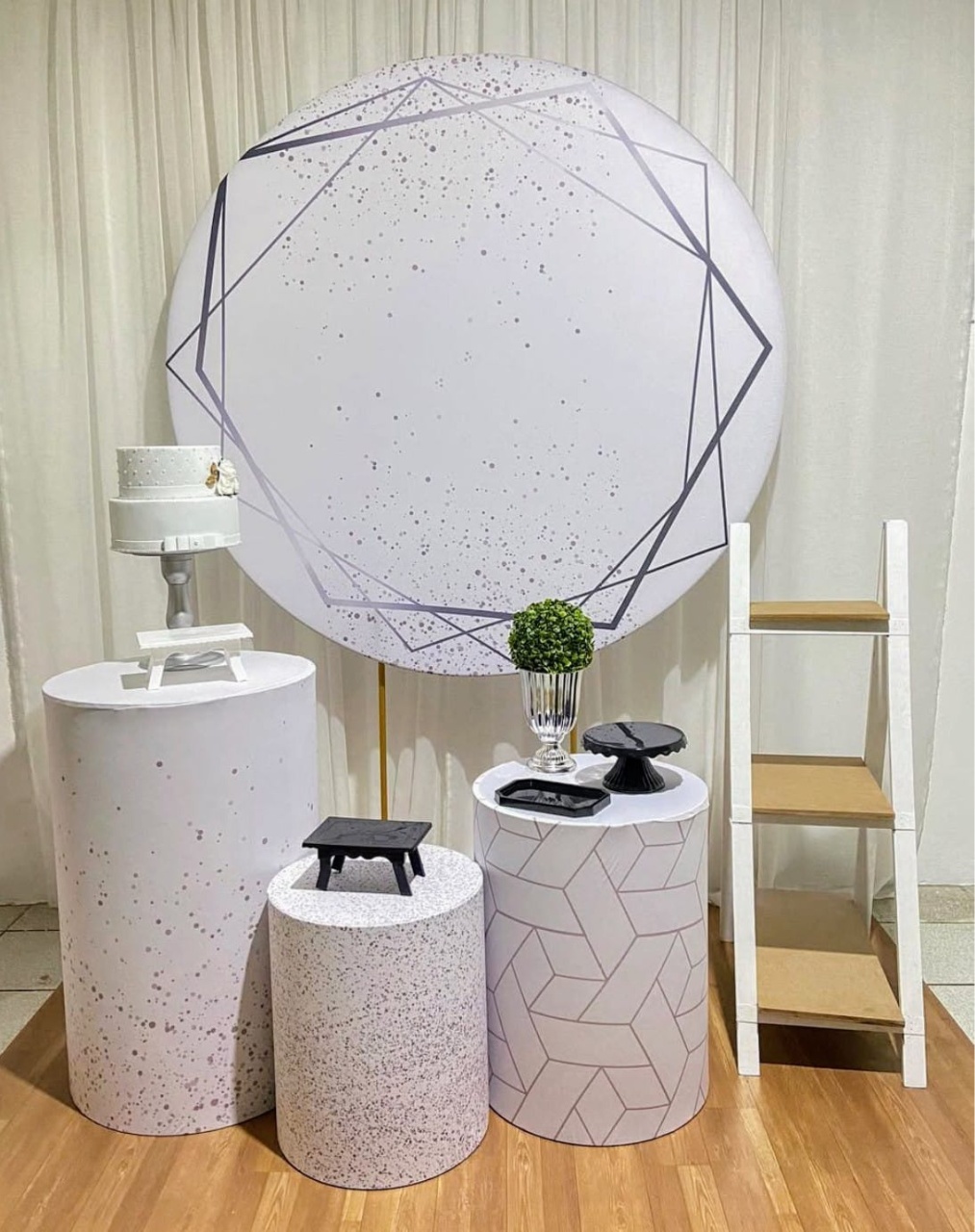 Branco C/ Cinza Feminino - Kit Bronze    - Pegue e Brilha Decorações 