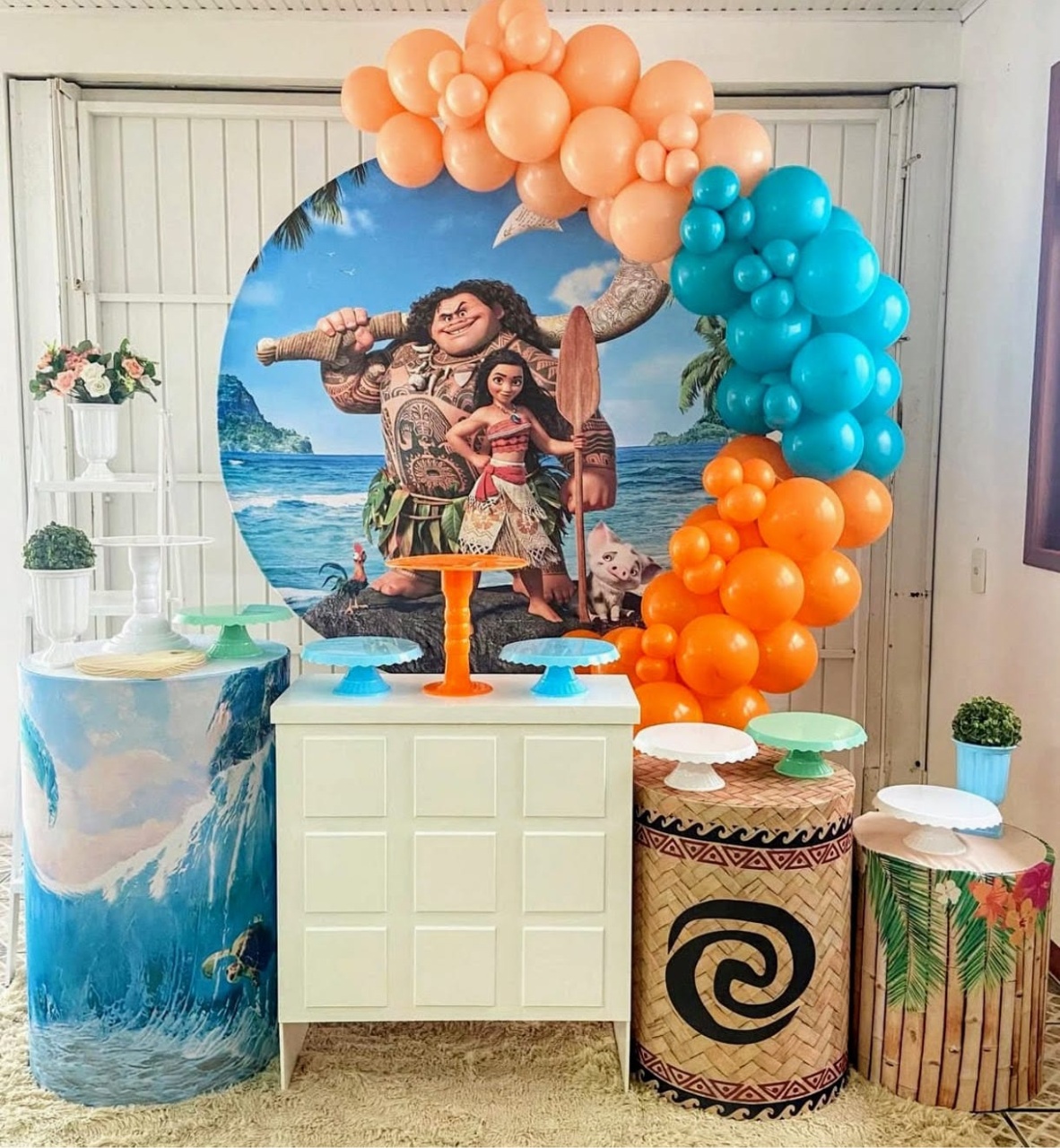 Moana - Kit Ouro  - Pegue e Brilha Decorações 