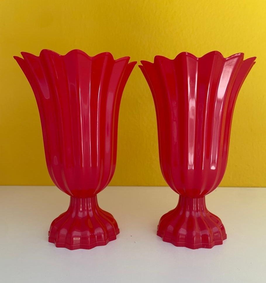 Vaso Vermelho - Mabe Pegue e Monte Festas