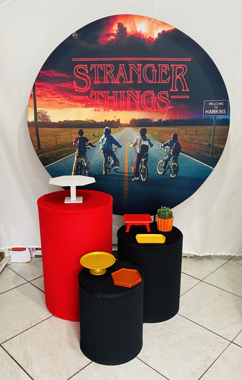 Stranger Things - José e maria festas
