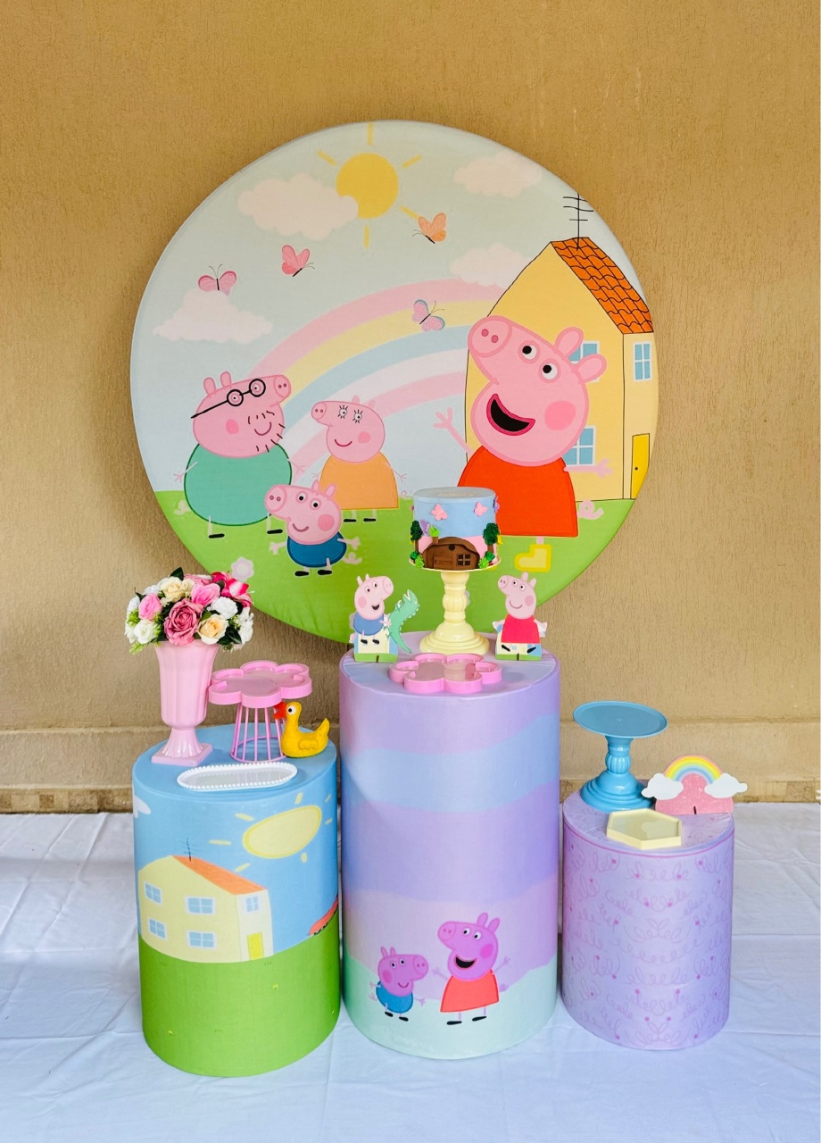 Alugue Tema Para Festa Decoração Peppa (Modelo 1) - Abra Cadabra Pegue e Monte