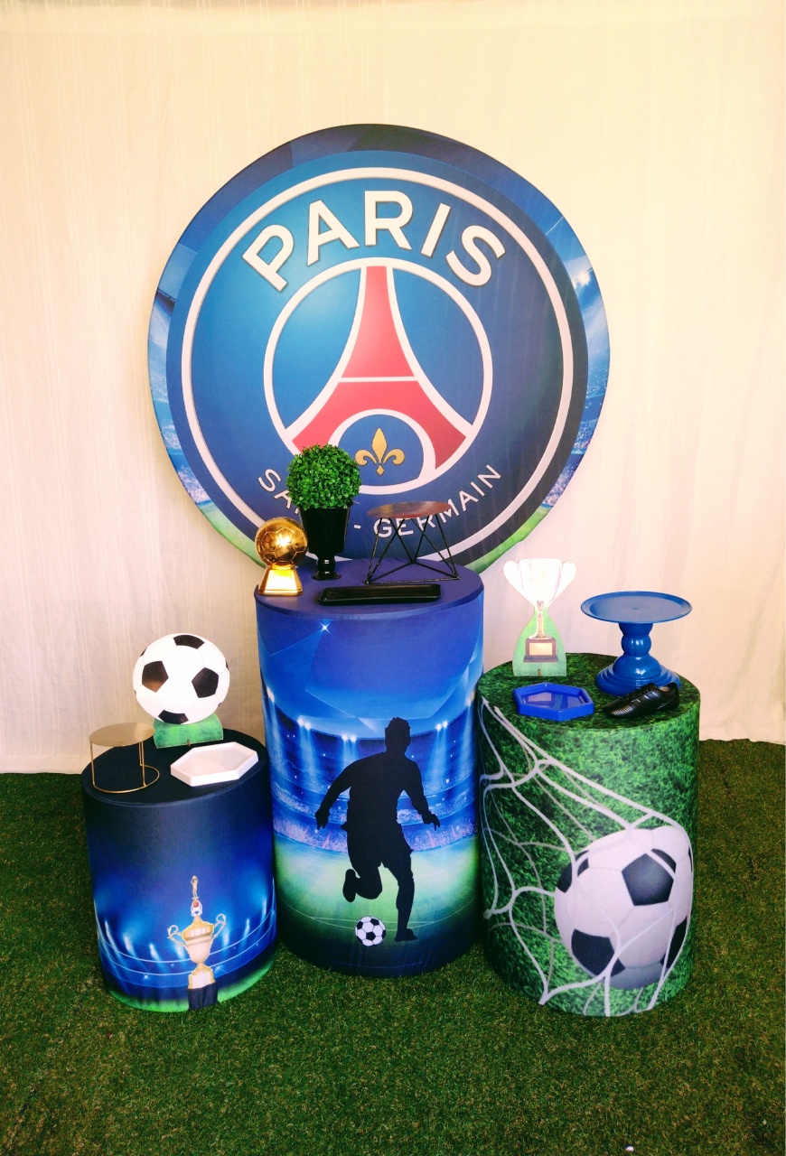Alugue Tema Para Festa Futebol Paris (Modelo 1) - Abra Cadabra Pegue e Monte