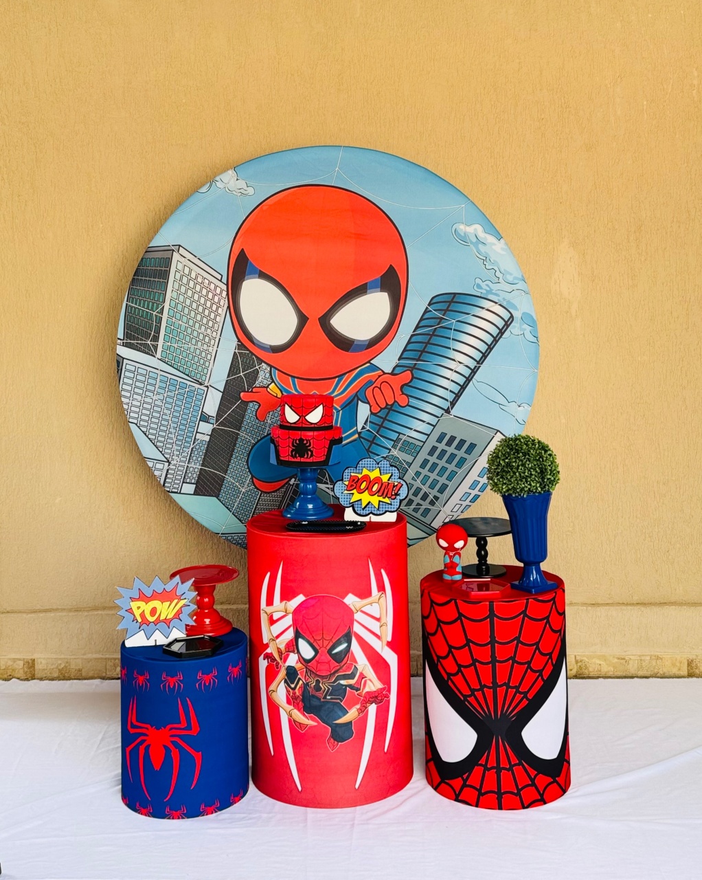 Alugue Tema Para Festa Decoração Homem Aranha Cute (Modelo 1) - Abra Cadabra Pegue e Monte