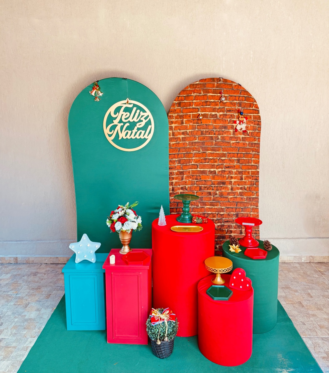 Alugue Tema Para Festa Decoração Natal (Modelo 2) - Abra Cadabra Pegue e Monte