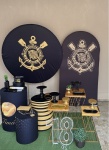 Alugue Tema Para Festa Decoração Corinthias Preto Com Dourado (Modelo 3) - imagem 1
