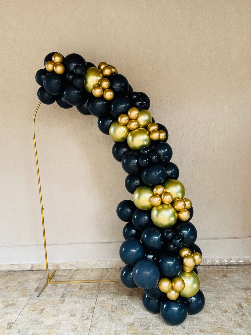 Arco de Balão 2,5 Metros [Cores Metalizadas] - Abra Cadabra Pegue e Monte