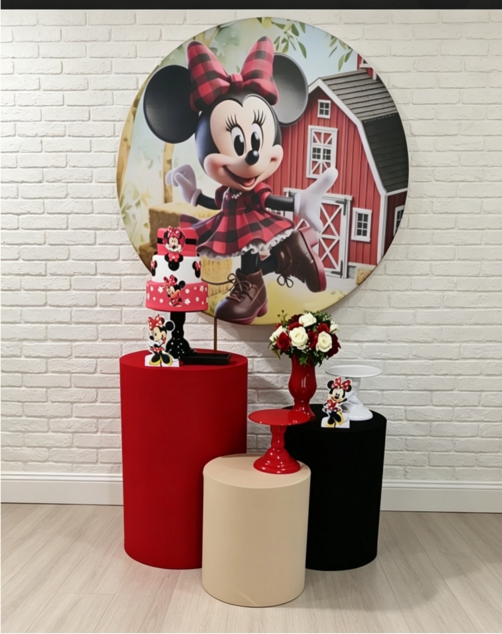 Alugue Decoração Minnie Vermelha (Modelo 5) - HZM Decoração e Locação