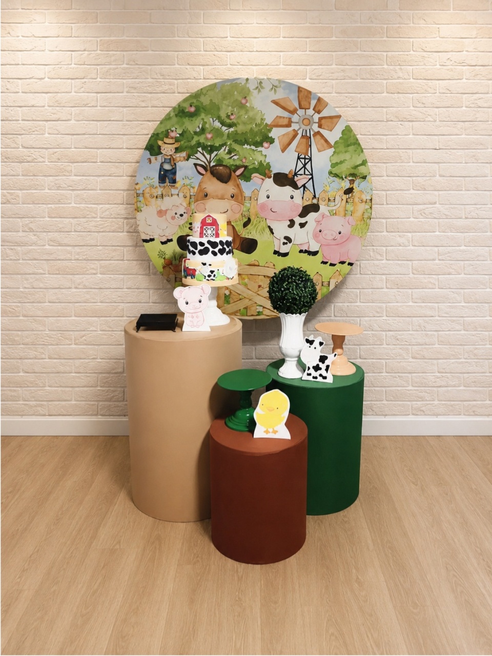 Alugue Decoração Fazendinha ( Modelo 1) - HZM Decoração e Locação