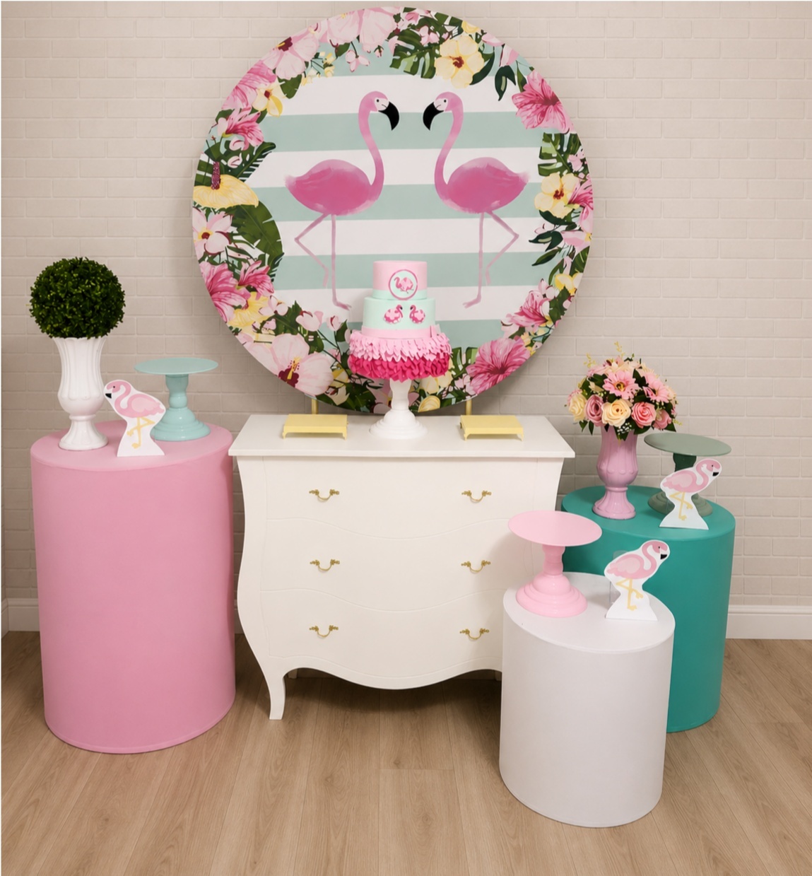 Alugue Decoração Flamingo (Modelo 2) - HZM Decoração e Locação