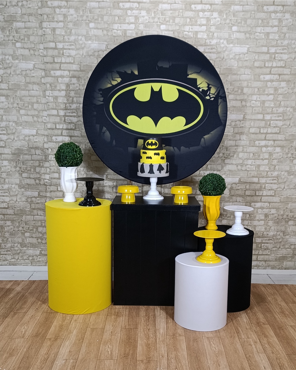 Alugue Decoração Batman  ( Modelo 2) - HZM Decoração e Locação