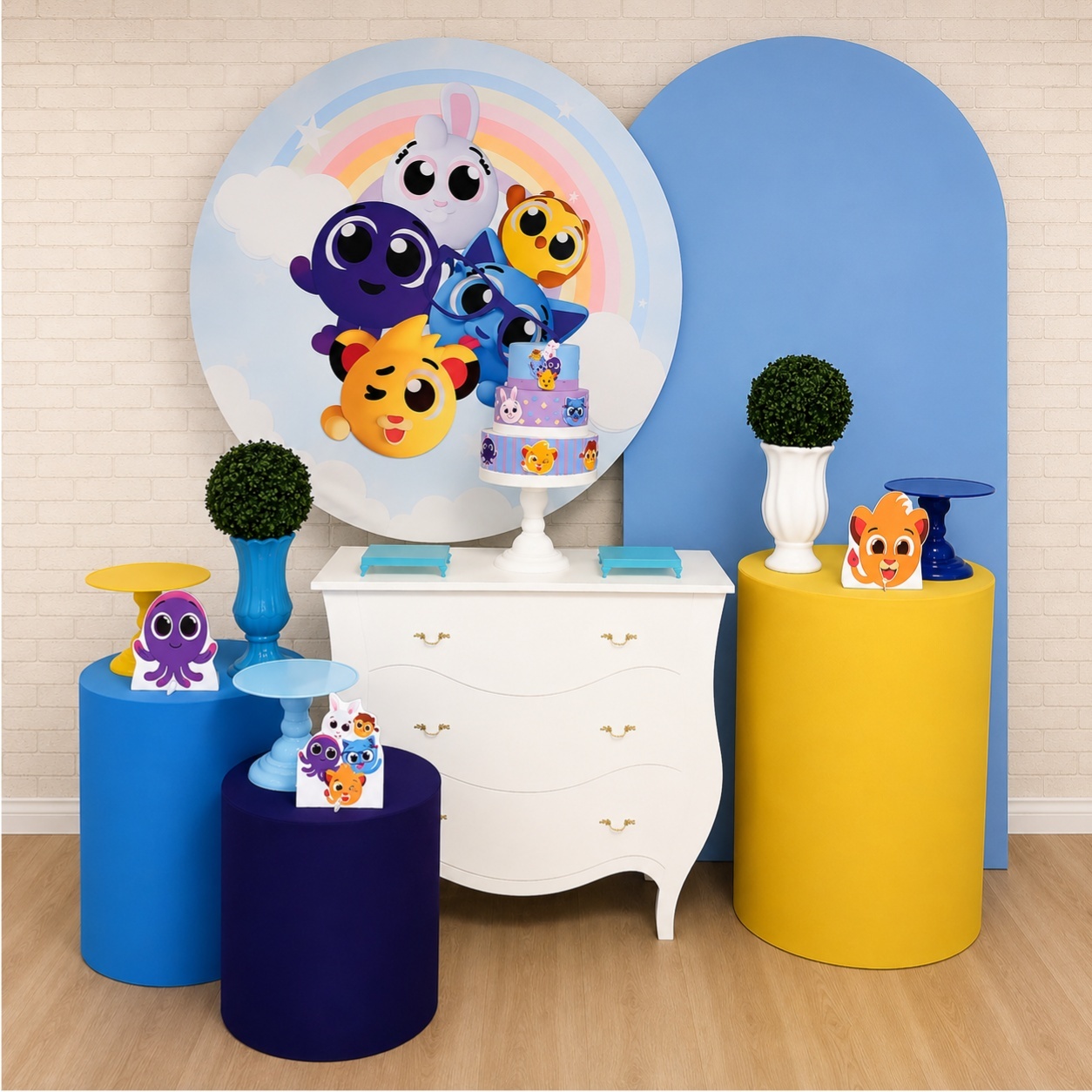 Alugue Decoração Bolofofos (Modelo 3) - HZM Decoração e Locação