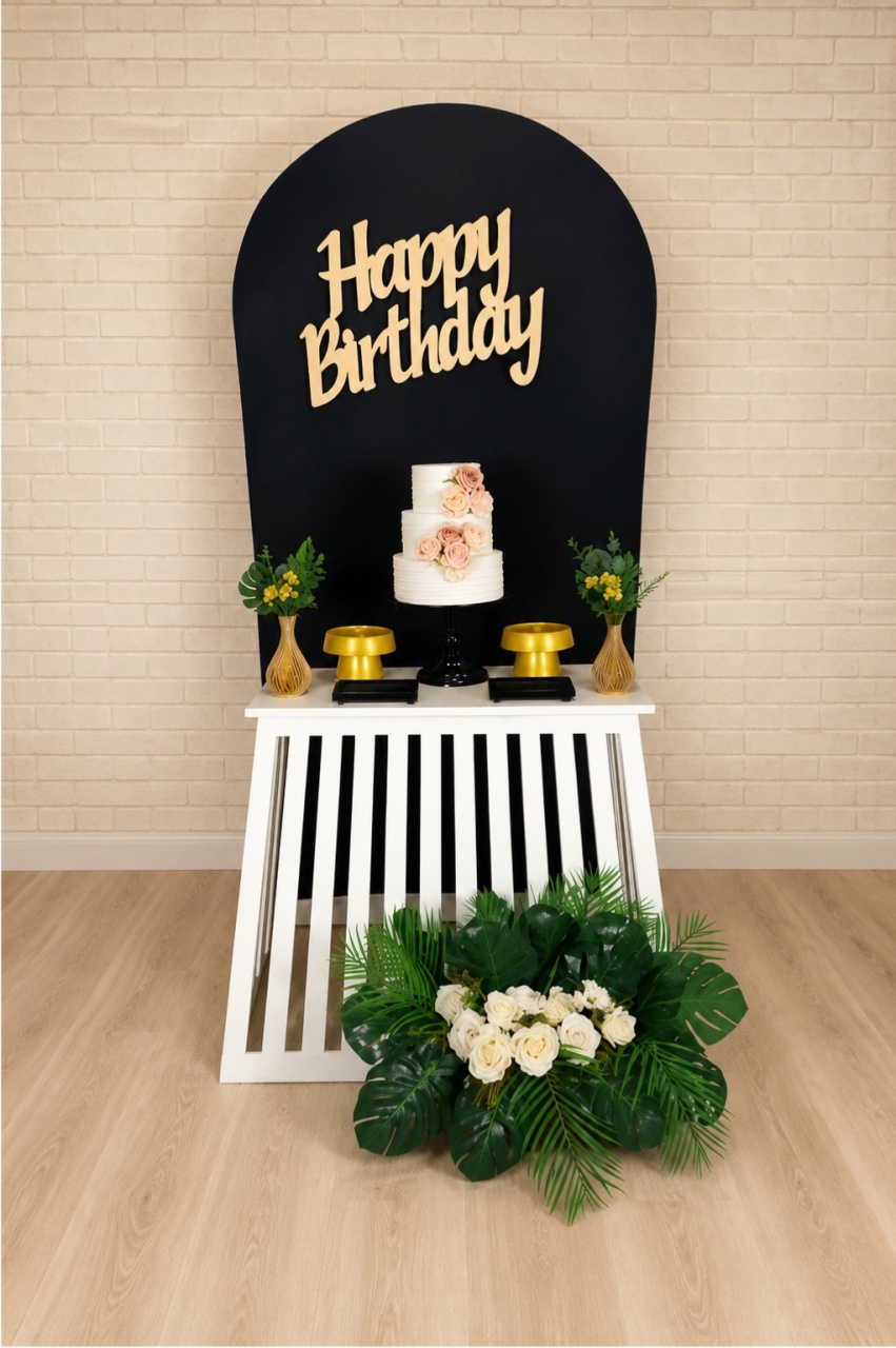 Alugue Decoração Happy ( Modelo 82) - HZM Decoração e Locação