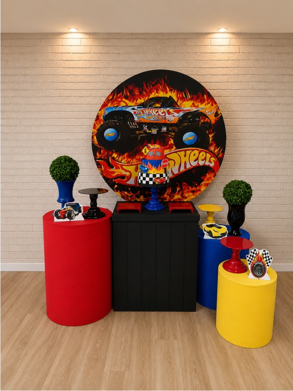Alugue Decoração Hotwheels (Modelo 2) - HZM Decoração e Locação